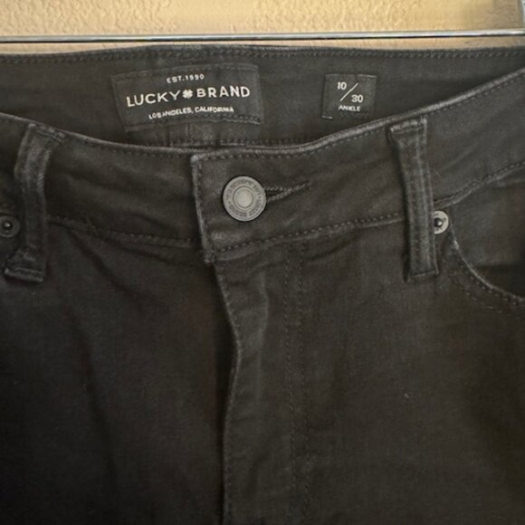 Lucky brand Womens Jeans Lolita Skinny Ankle EUC size 10 x 30 Black - Picture 3 of 6